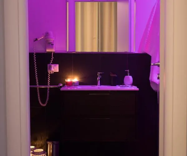 Chroma Italy - Chroma Pente 4* רומא